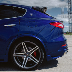 Спойлер нижний Renegade для Maserati Levante